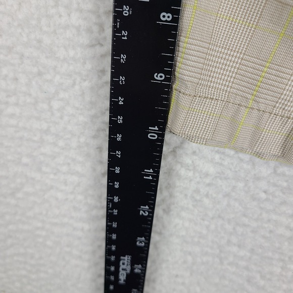 Oakley Shorts Mens 36 Beige Tan Brown Yellow Plaid 10" Inseam Casual Golf Chino - Picture 6 of 14